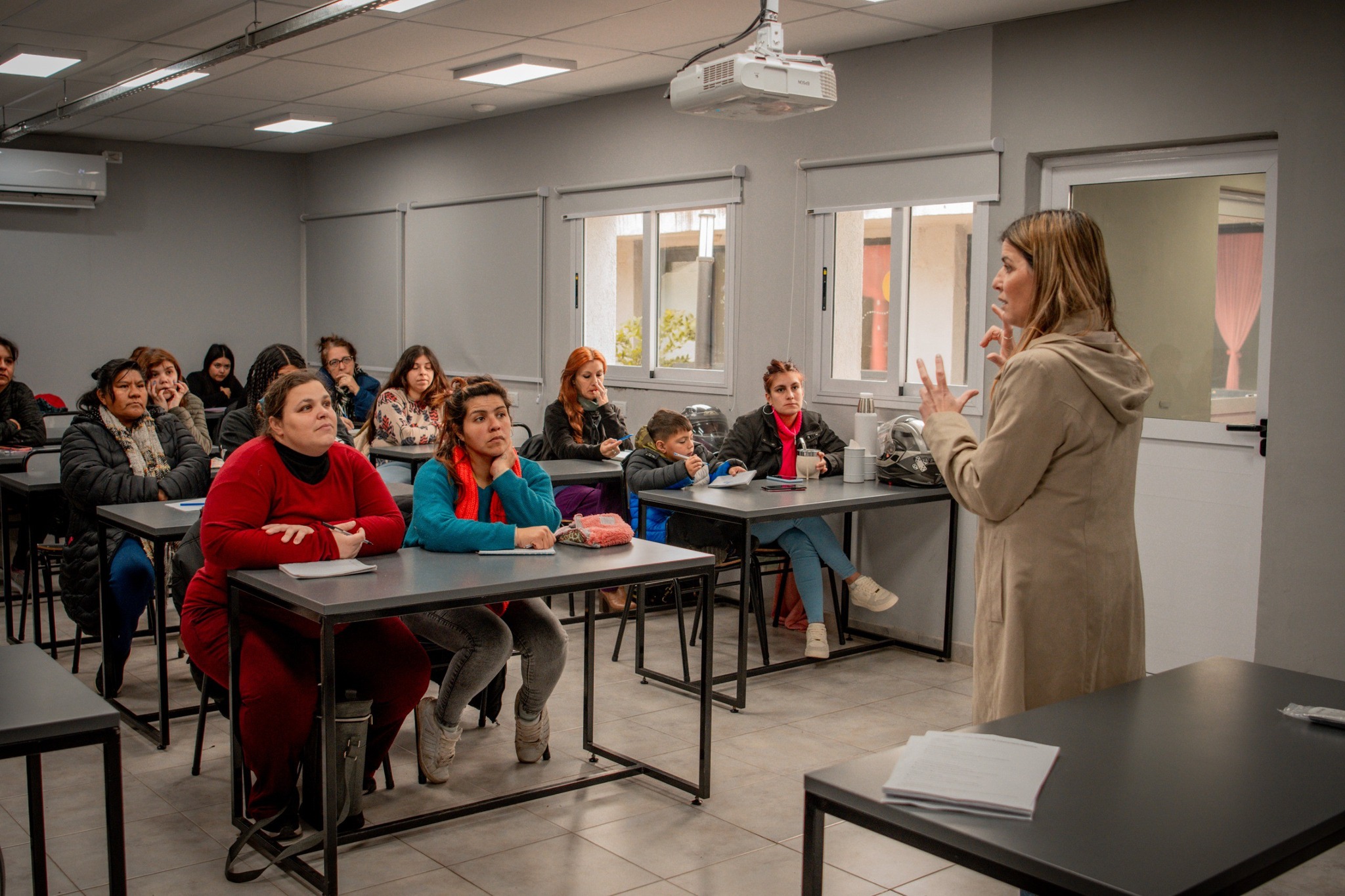 DIMOS INICIO A UN NUEVO CURSO DE CORTE Y COFECCIÓN
